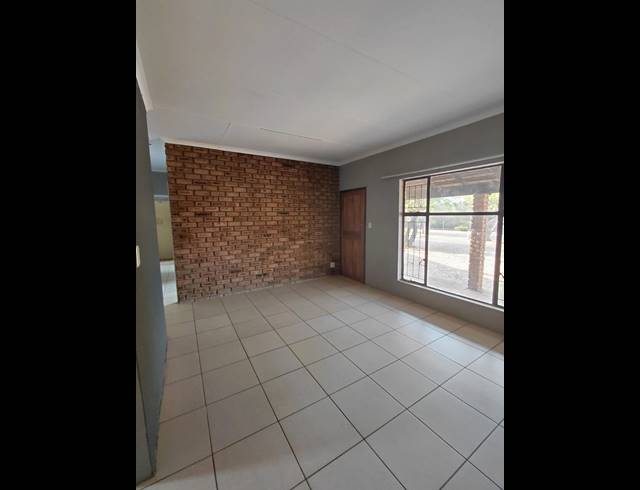 16.10HA FARM FOR SALE IN ZANDFONTEIN AH